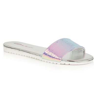 Silver 'Willa' flat cleated beach sandals